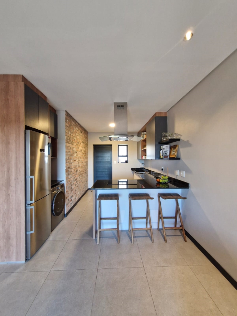 2 Bedroom Property for Sale in Overbaakens Eastern Cape